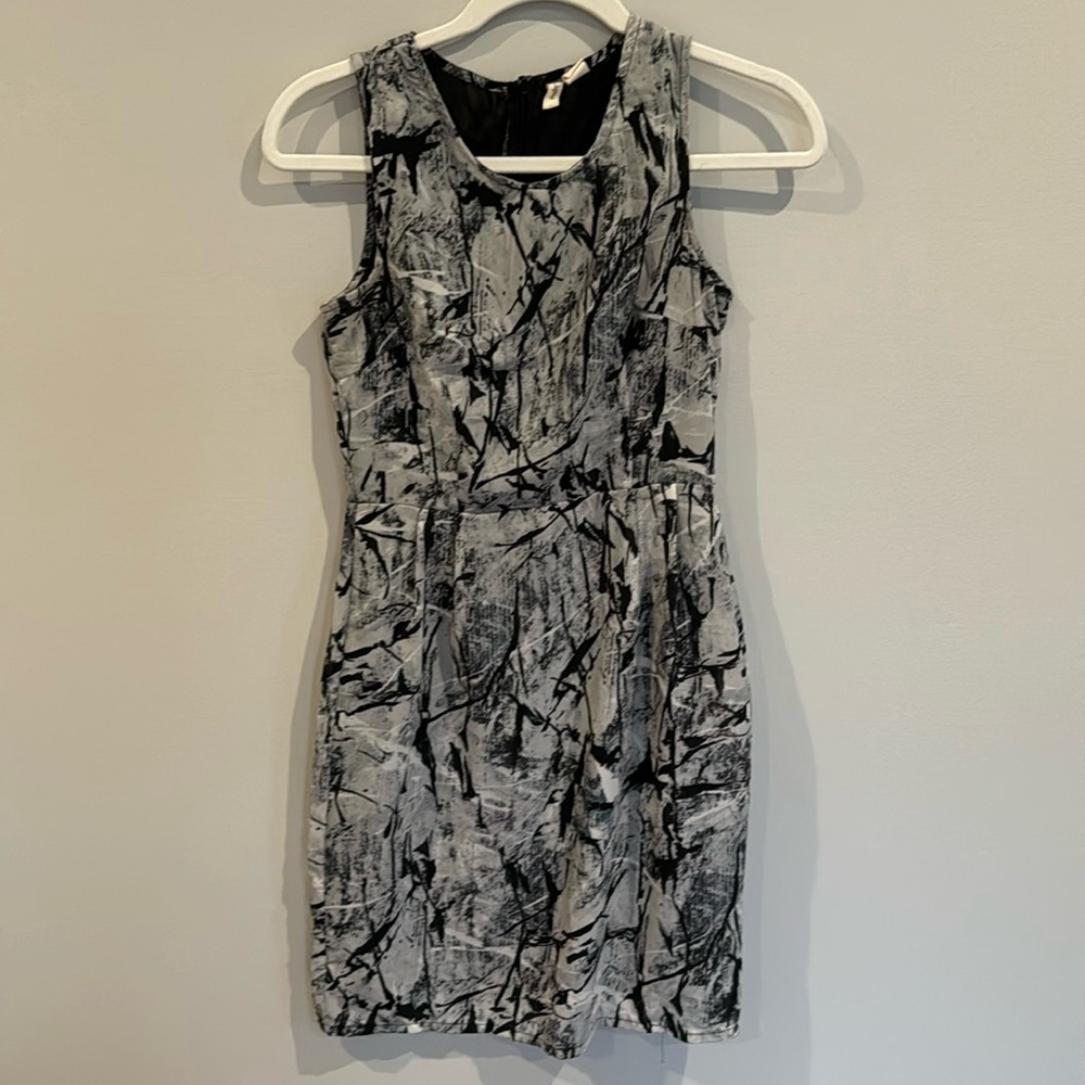 Black and grey marble dress. Japna size S